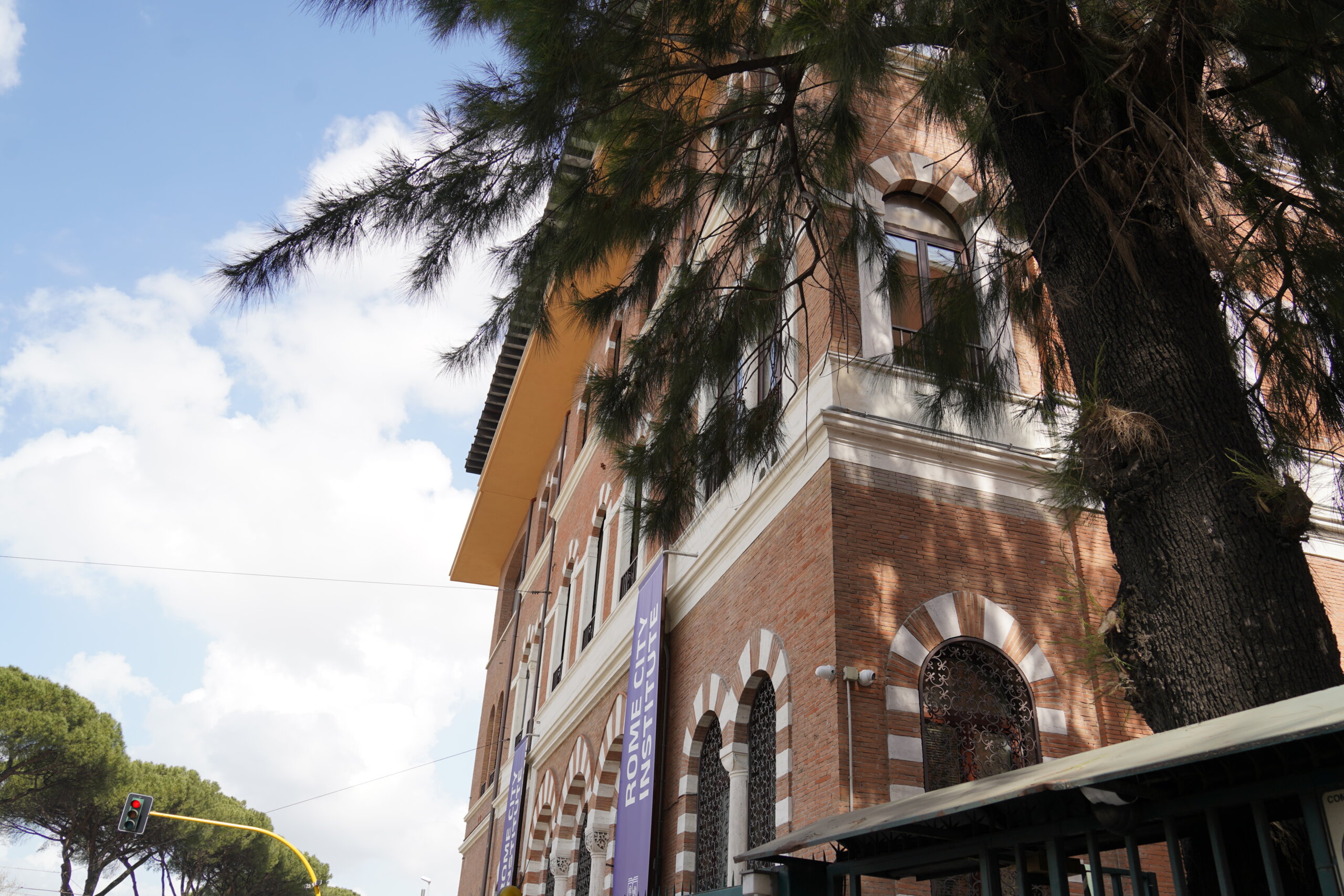 Rome City Institute student on campus