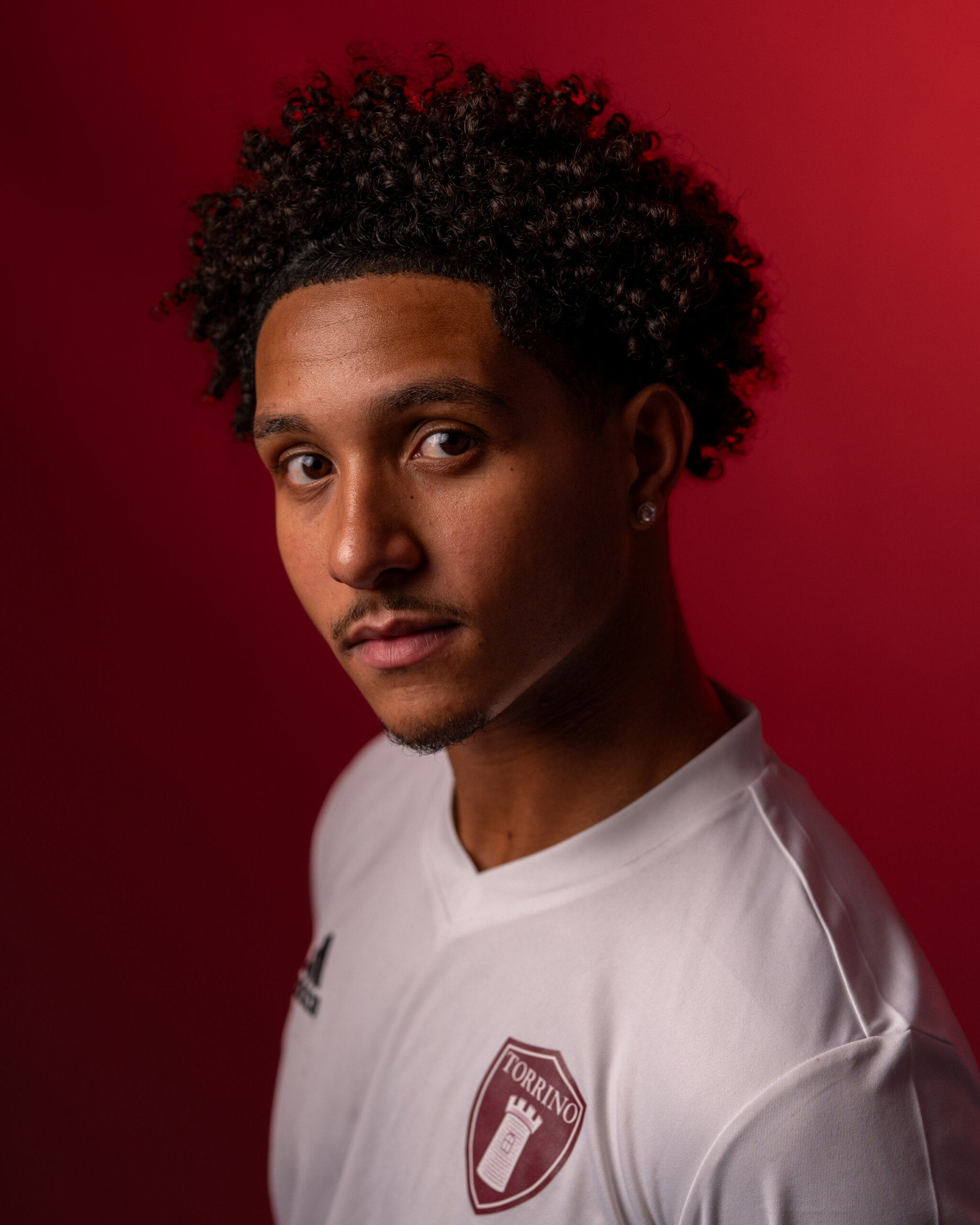 Robert Allegretta, signed with Torrino